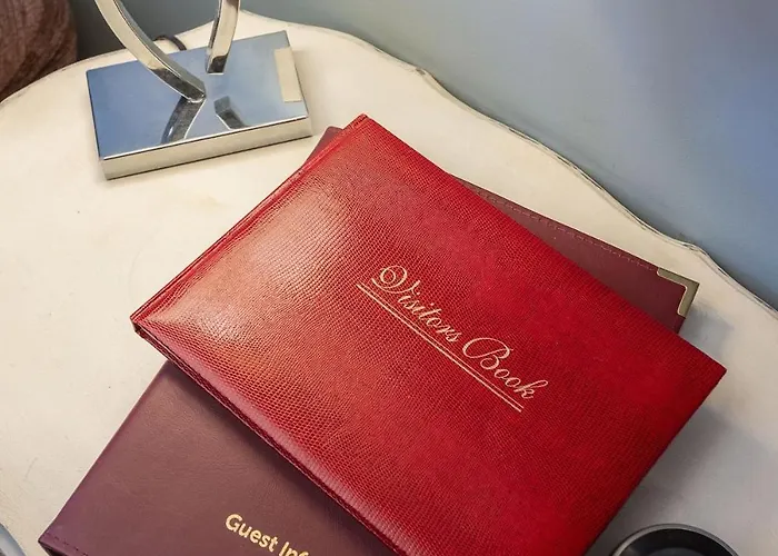 Town Apartment, Parking, Dog Friendly, Pickering