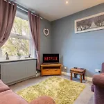 Dom wakacyjny Town Apartment, Parking, Dog Friendly, Pickering